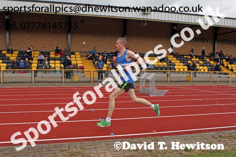 10000 metres North Eastern Champs, Monkton, Jarrow. Photo: David T. Hewitson/Sports for All Pics